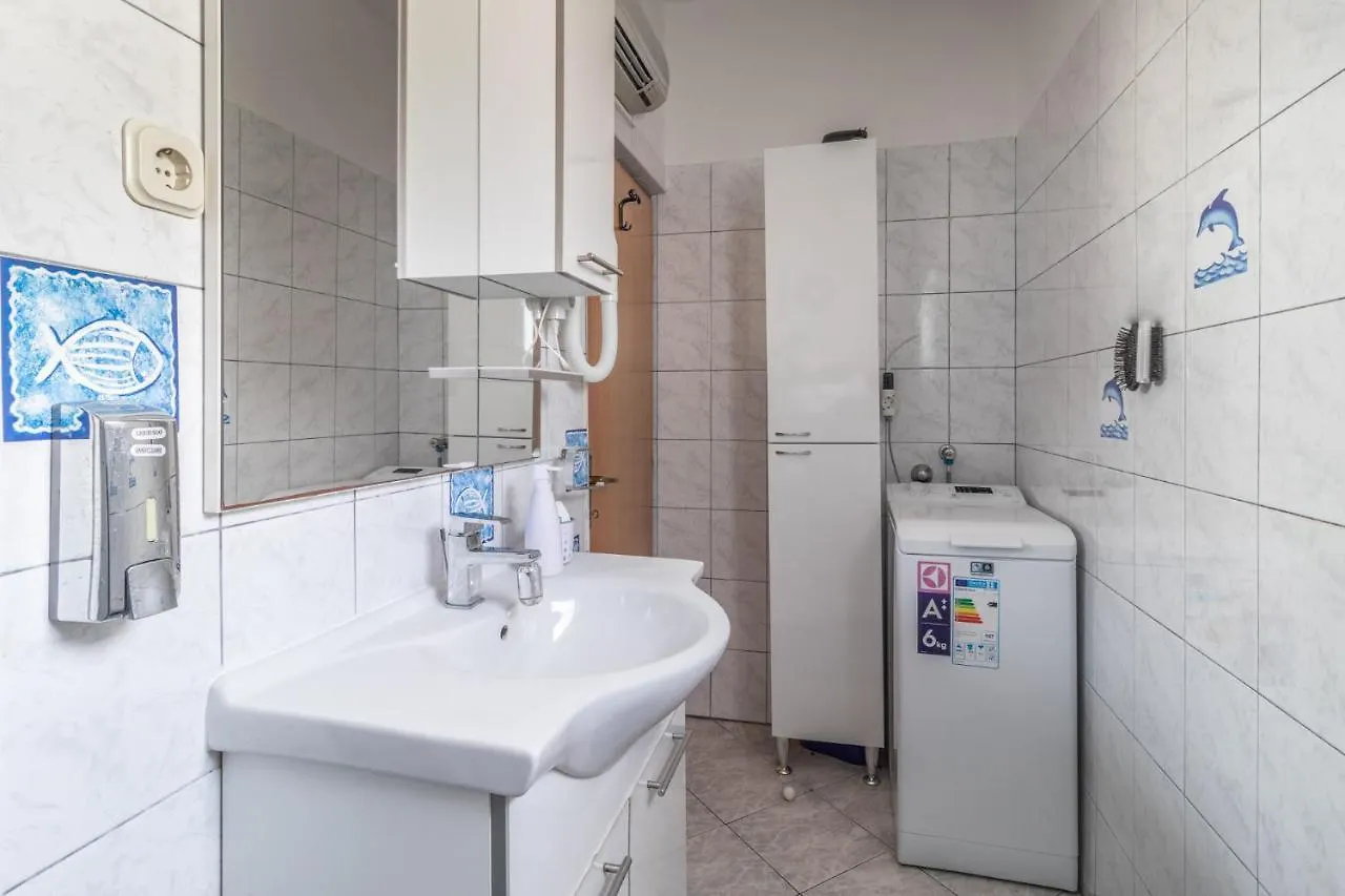 Hortenzija Apartment Stara Baska Croatia