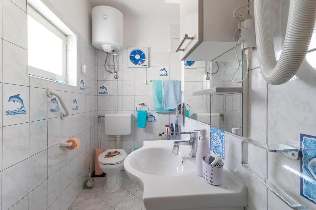 Hortenzija Apartment Stara Baska 0*,  Croatia